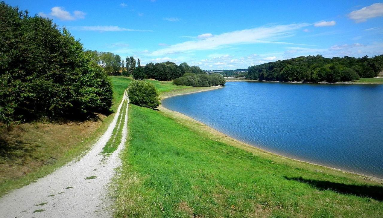 Charmant Appartement Entre Vitre Et Fougeres Chatillon-en-Vendelais Экстерьер фото