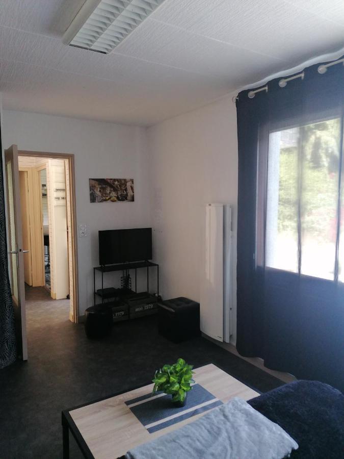 Charmant Appartement Entre Vitre Et Fougeres Chatillon-en-Vendelais Экстерьер фото