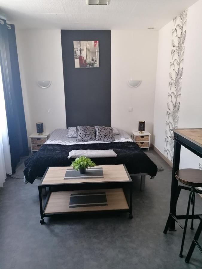 Charmant Appartement Entre Vitre Et Fougeres Chatillon-en-Vendelais Экстерьер фото
